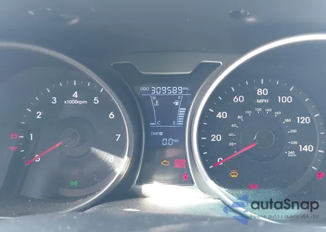 2013 Hyundai Veloster Base W/Black z USA, uszkodzony, nr VIN KMHTC6AD6DU177347